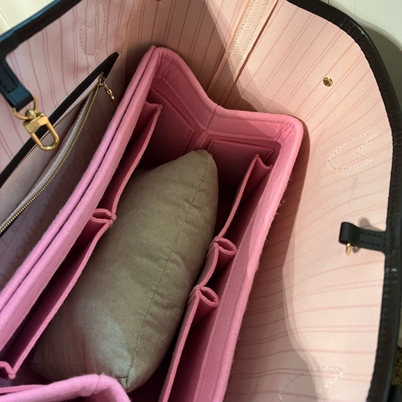 Louis Vuitton nerverful MM size - Picture 10 of 16